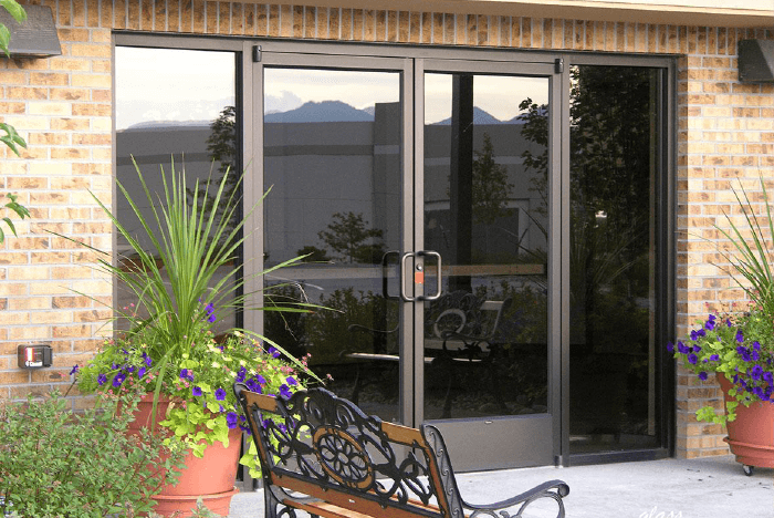 Storefront (opt)